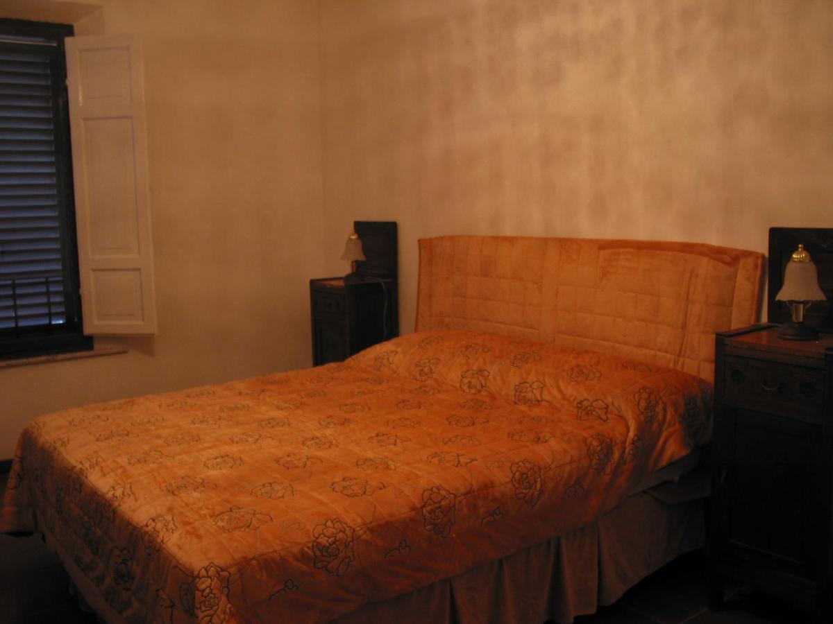 B&B Simonetta Сиена Экстерьер фото